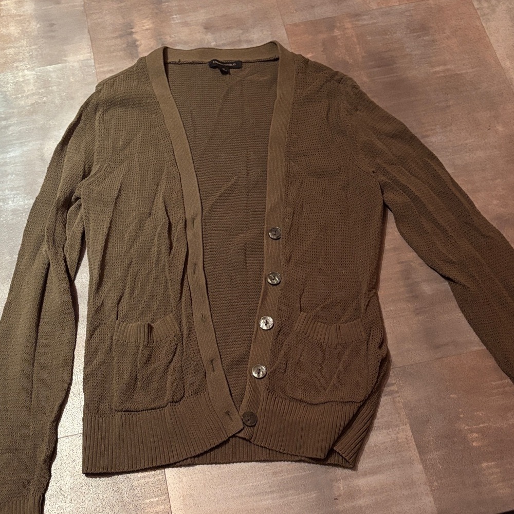 Banana Republic Factory Olive Cardigan Sweater size medium